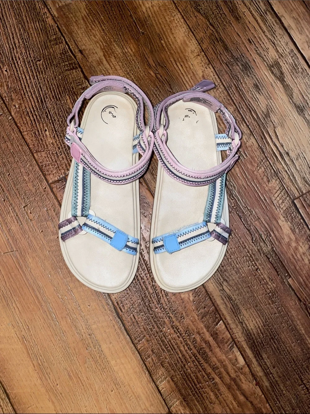 Wonder Nation Girls Chunky Nature Sandals featuring pastel-colored straps